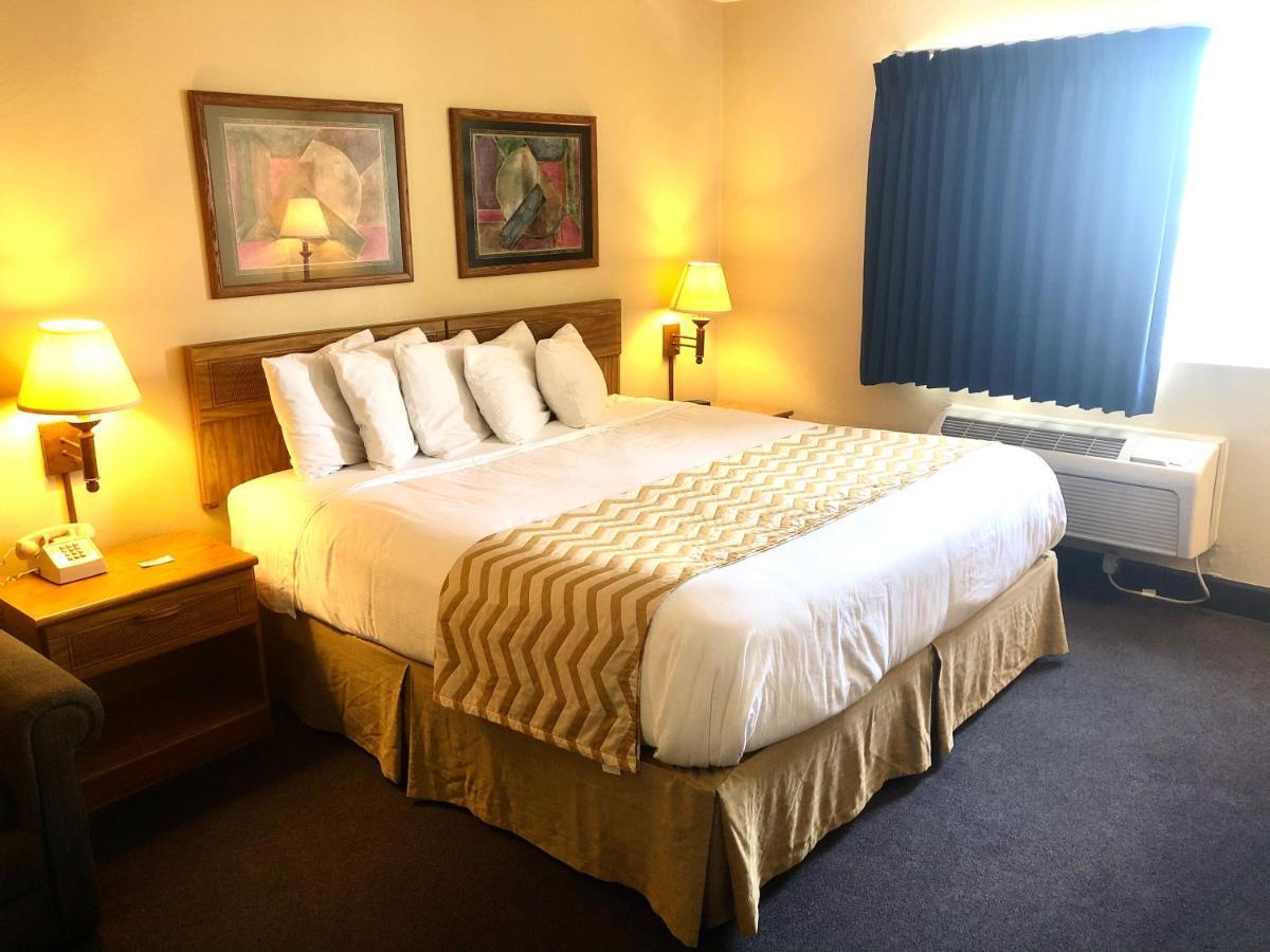 Travelodge By Wyndham Grand Island Exterior foto
