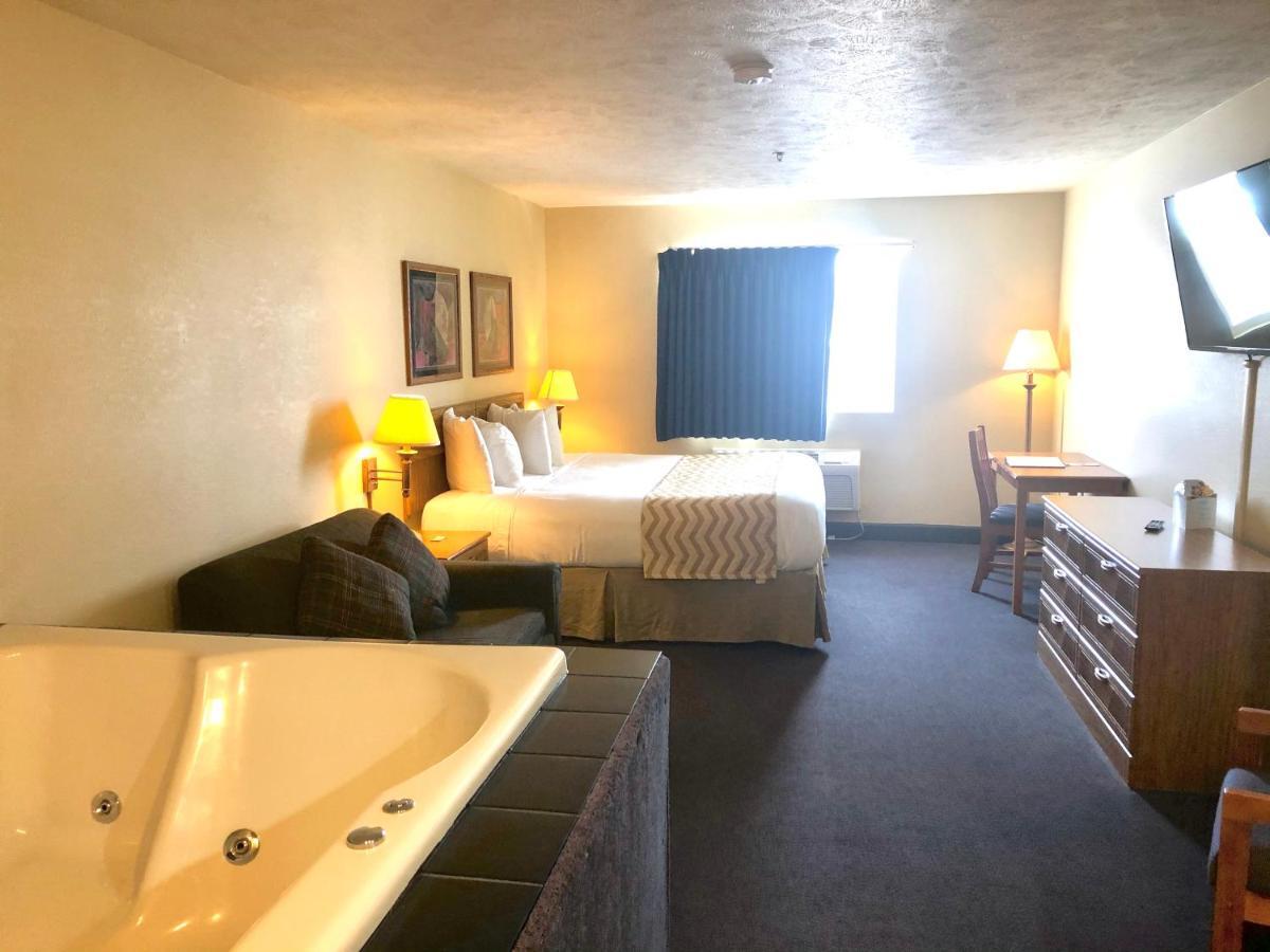 Travelodge By Wyndham Grand Island Exterior foto